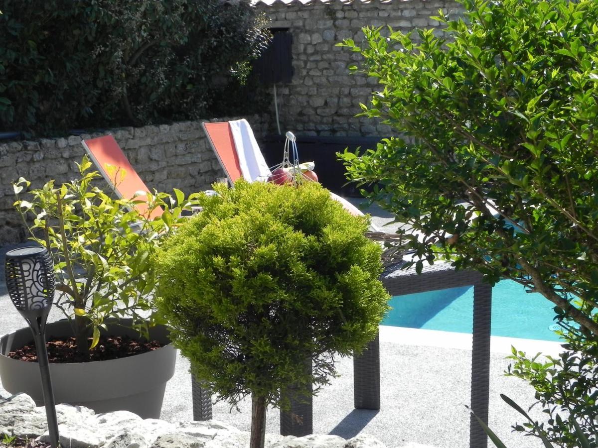 Villa Del Re 6 La Flotte Luaran gambar